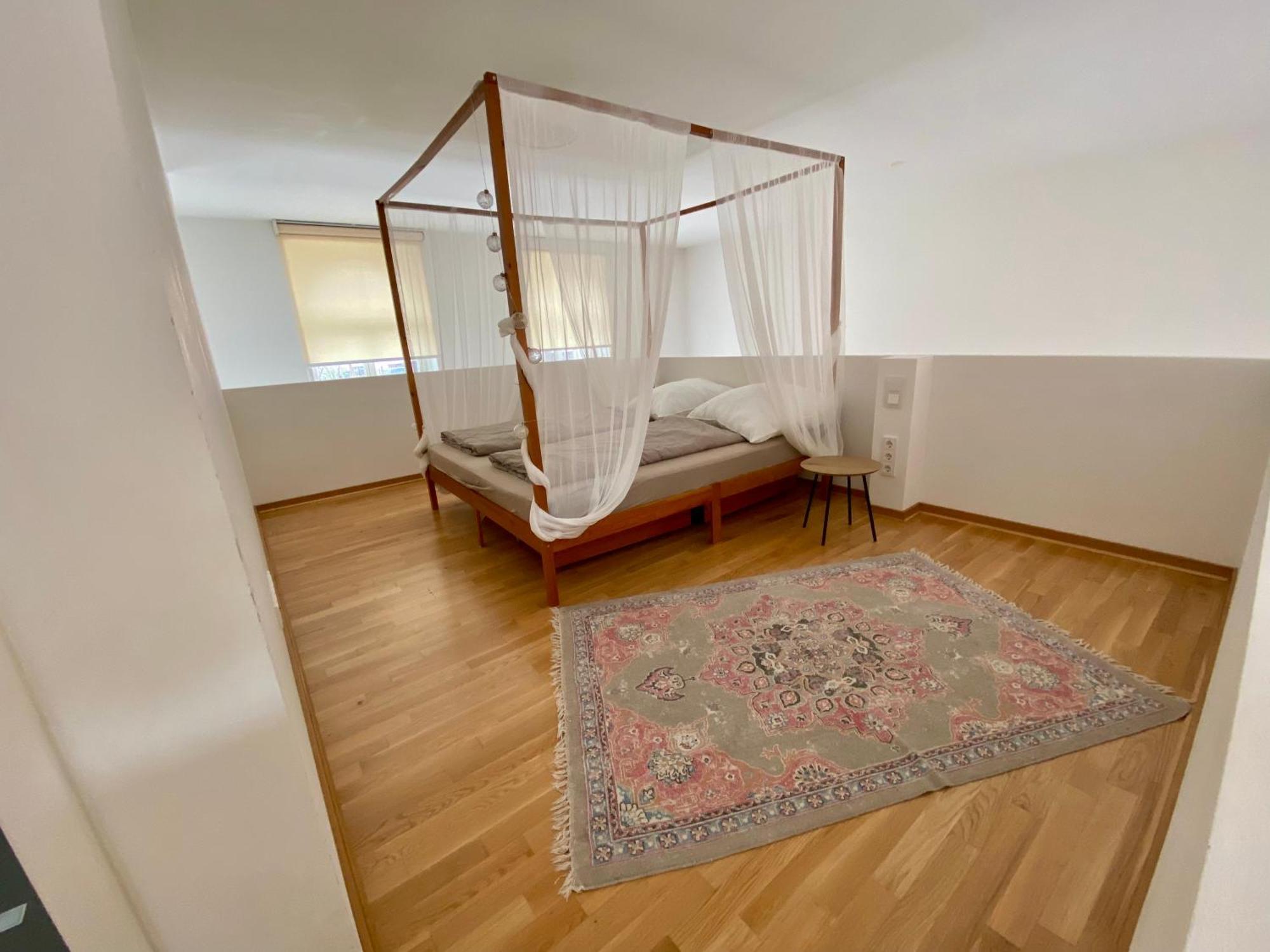 Cityloft Gold - Zentrum / 105qm / Inkl. Parkplatz / Netflix Apartment